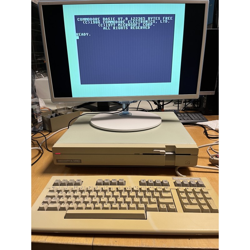 Commodore 128D